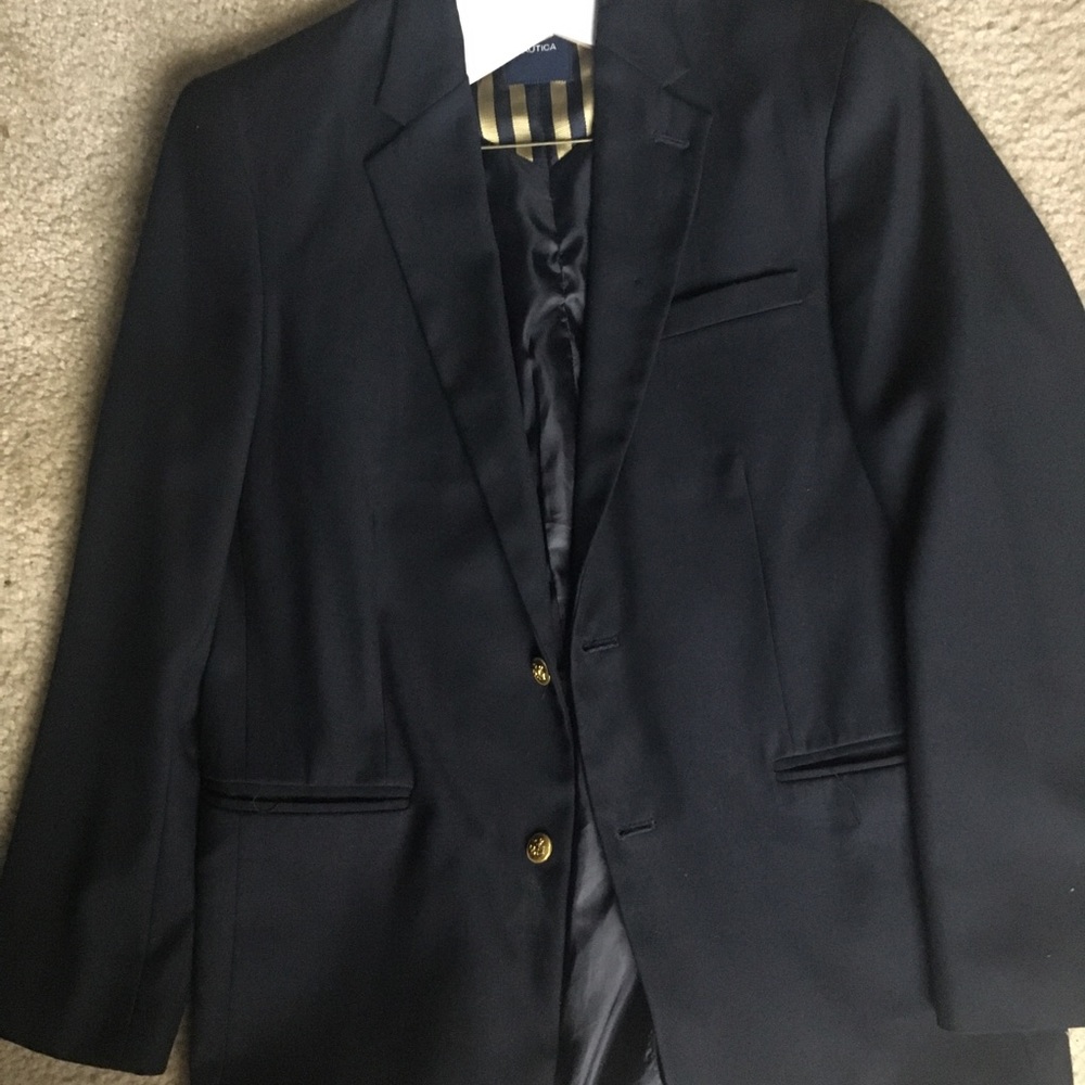 Men’s small navy blue blazer